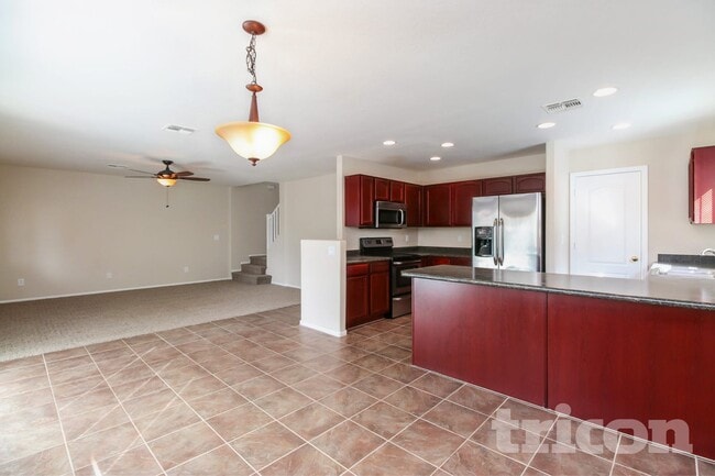 Photo - 28888 N Nugget Ct