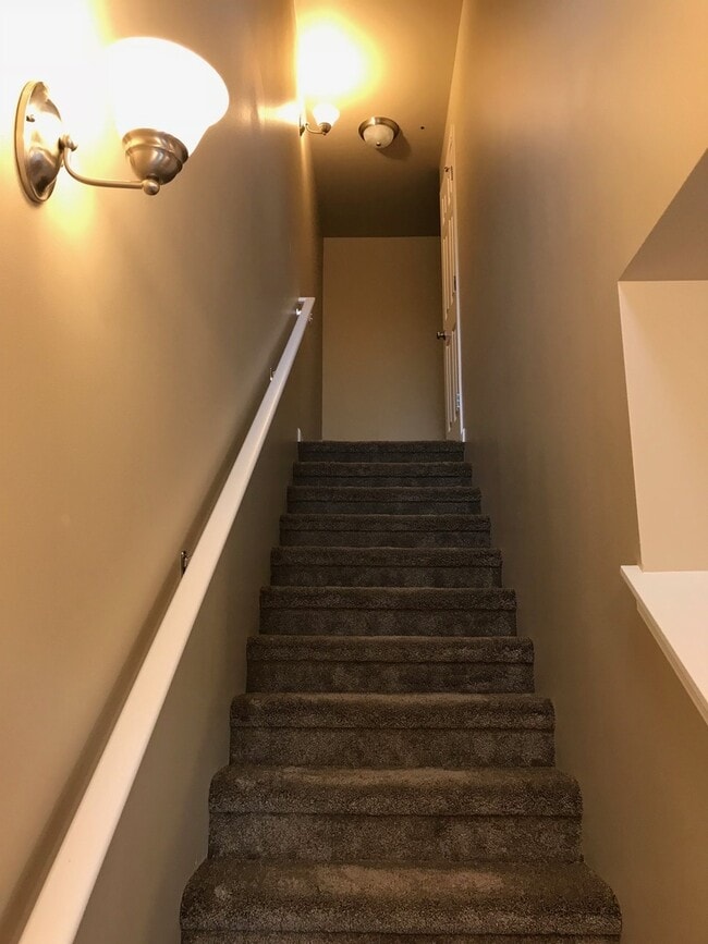 Photo - 2031 Alder St Unit 104