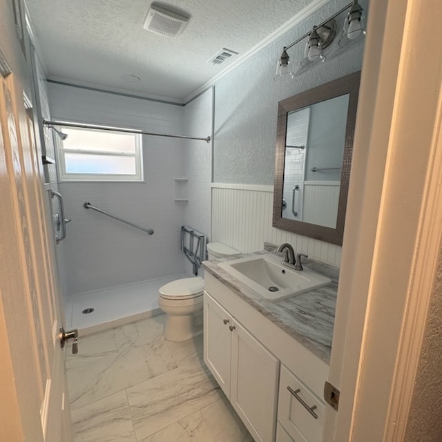 Photo - 733 Oleander Dr SE