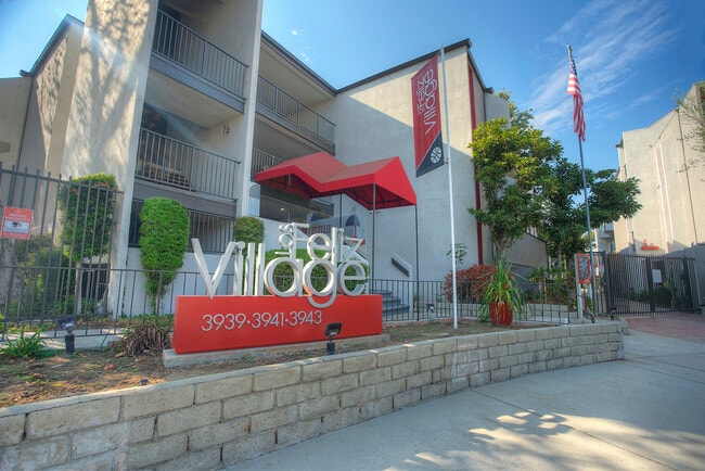 Photo - Los Feliz Village