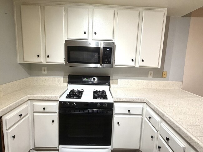 Photo - 28133 Vía Domador