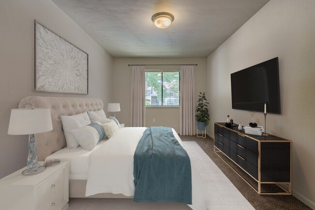 Ridgewood Village Apts