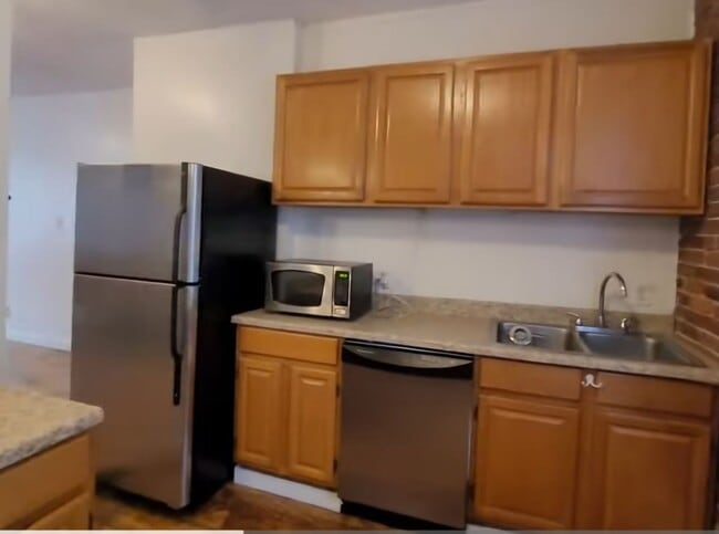 48 S 11th St Unit 1
