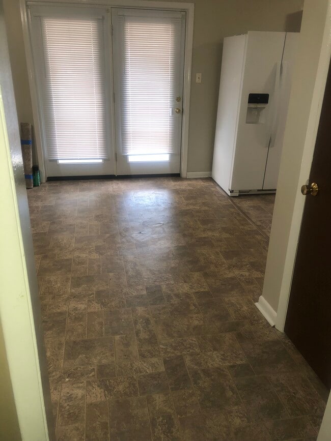 1950 Park Ave Townhome For Rent in Paducah, KY