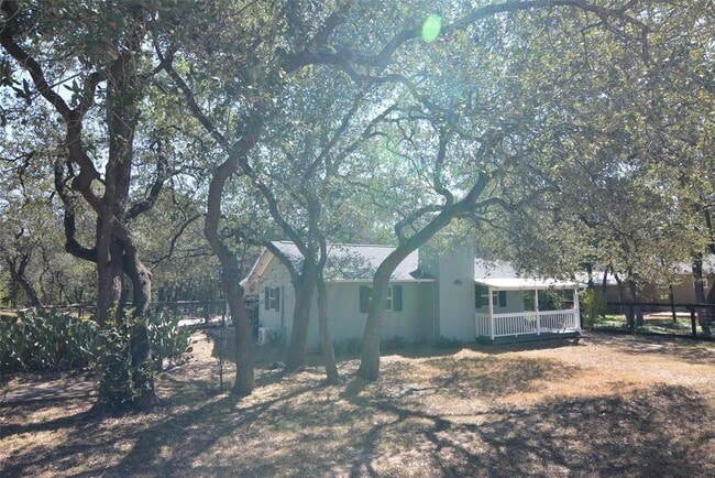 Building Photo - 9905 Trails End Rd