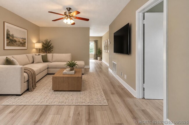 Photo - 1501 NE 60th St