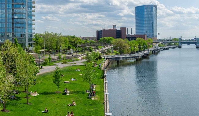Spend the day at the Schuylkill River Park