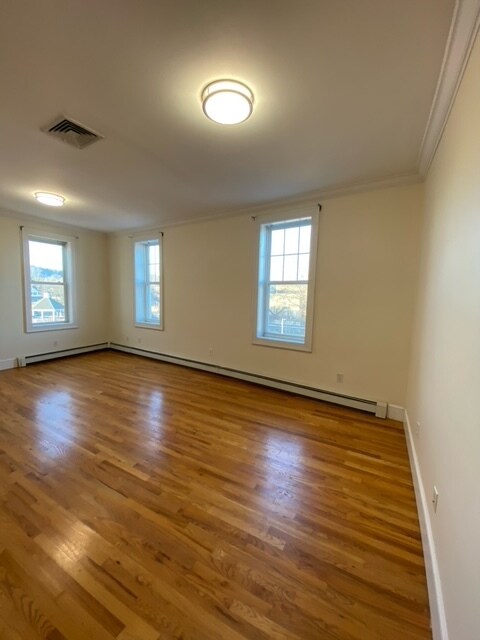 Photo - Bedford Apartments