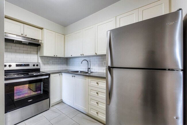 Photo - Centennial Towers