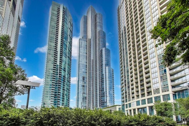 Photo - 1211 S Prairie Ave Unit 3906