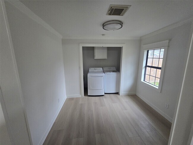 Photo - 9254 Haddick St