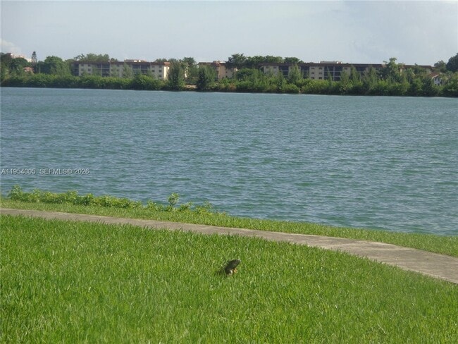 Photo - 20850 San Simeon Way Unit 604-5