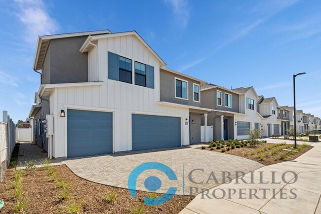 Building Photo - Brand New 3bd/3ba Home with Private Yard a... Unit 1644