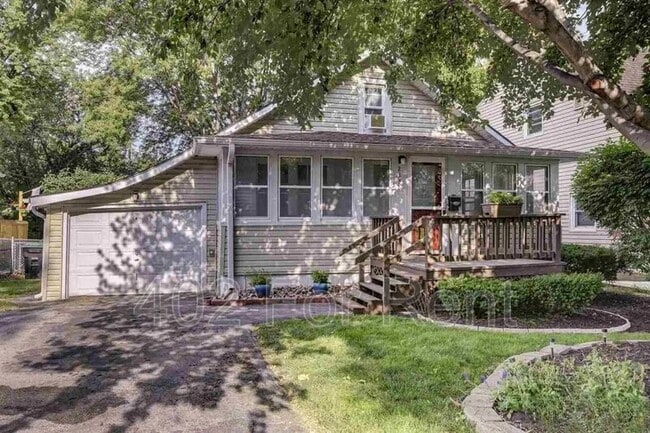 Building Photo - 2338 N 69th St