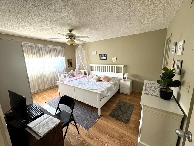 Photo - 1753 Belleair Forest Dr Unidad D7