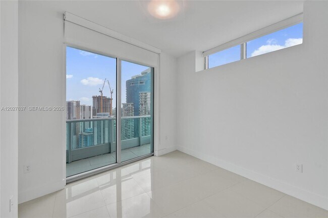 Photo - 900 Biscayne Blvd Unidad 5412
