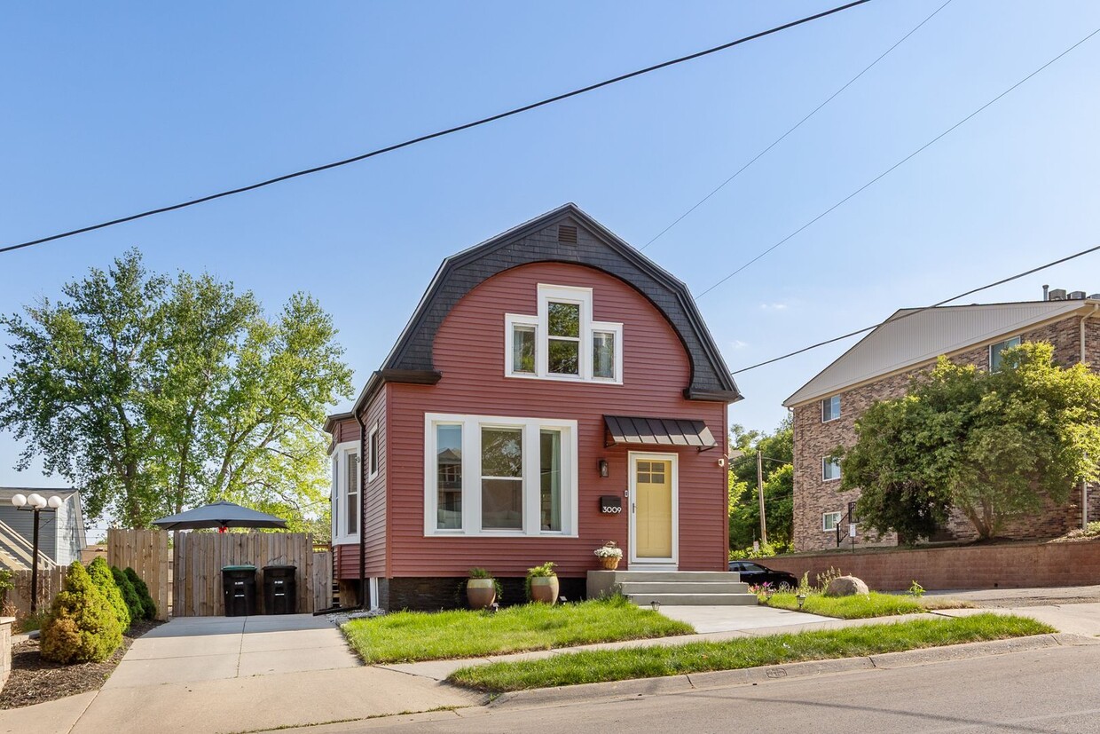 Photo - Spacious 3 Bed, 3 Bath Near Midtown – 3009 Poppleton Ave | $2,250/mo