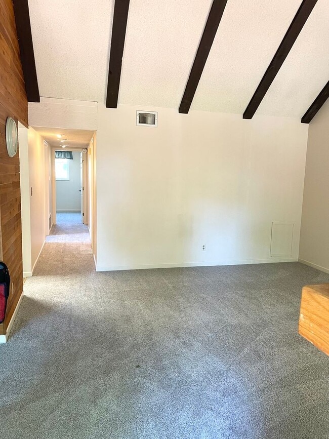 Photo - Town home for rent in The Aspens townhome neighborhood 2b, 1 bath
