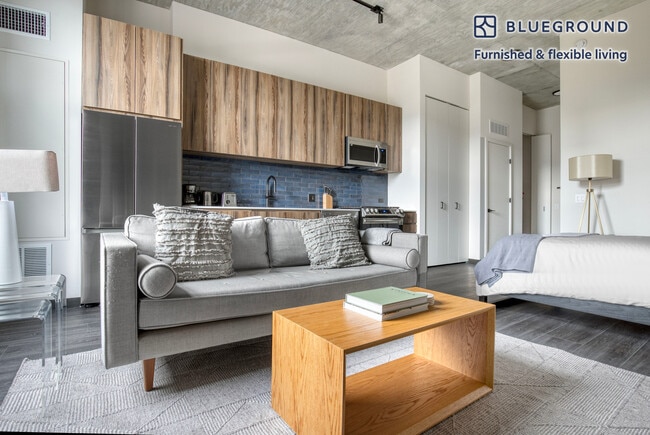 Photo - 150 N Ashland Ave Unit FL4-ID1059