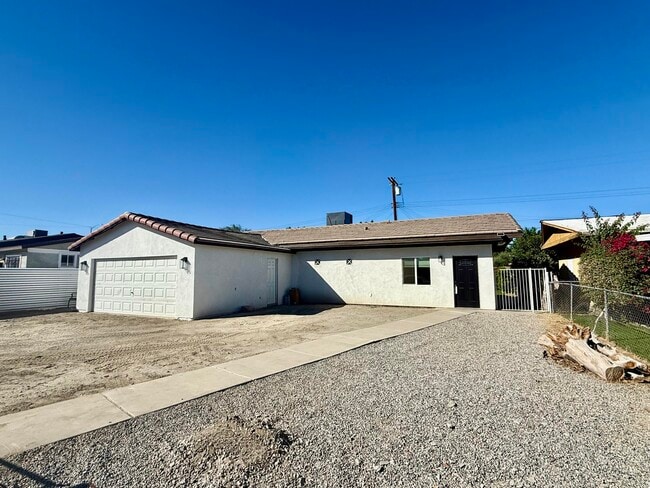 Photo - 52443 Tripoli Way