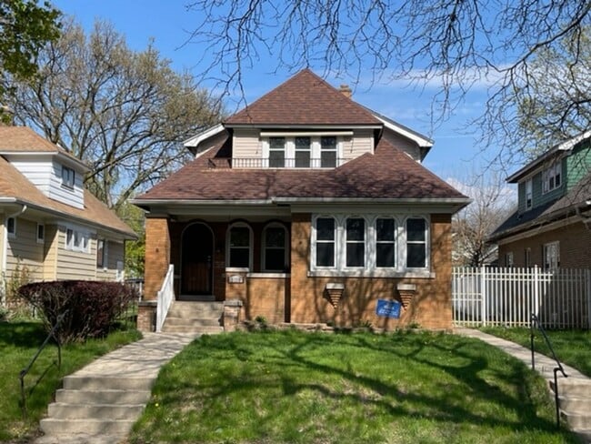 3130N45thM - 3130N45thM Unit 3130A