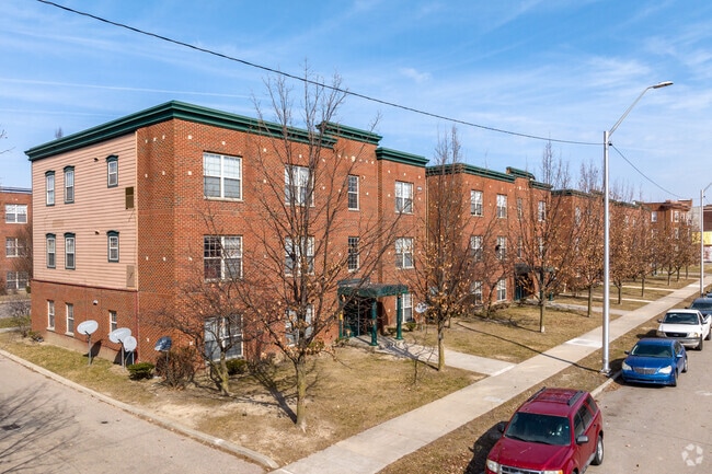 Photo - Brainard Street Apartments