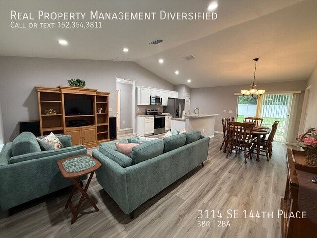 3114 SE 144th Pl
