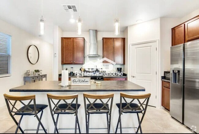 Building Photo - 6265 N Saguaro Post Pl Rental