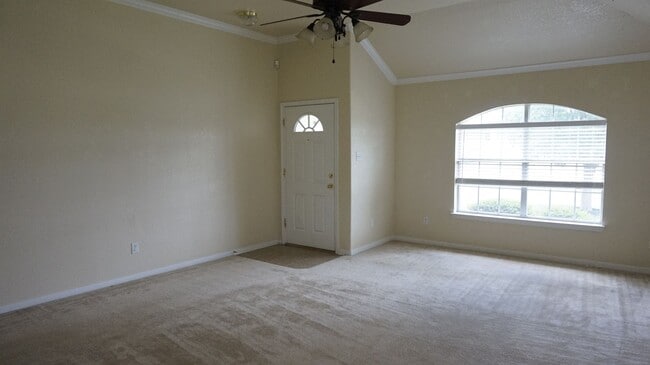 Photo - 4-Bedroom House for Rent in Killeen