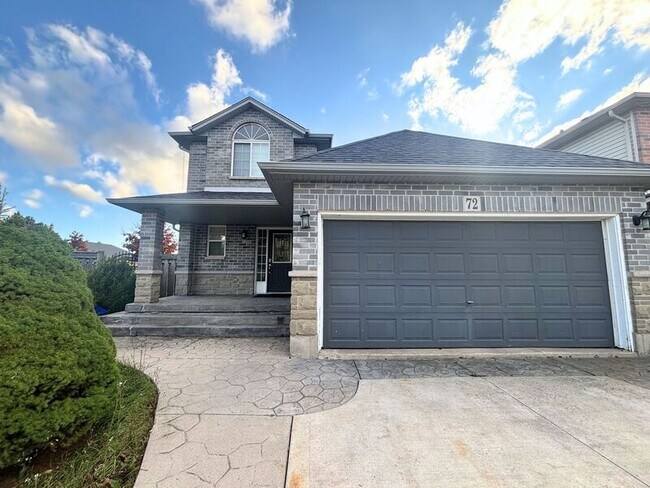 Photo - 72 Solsbury Crescent