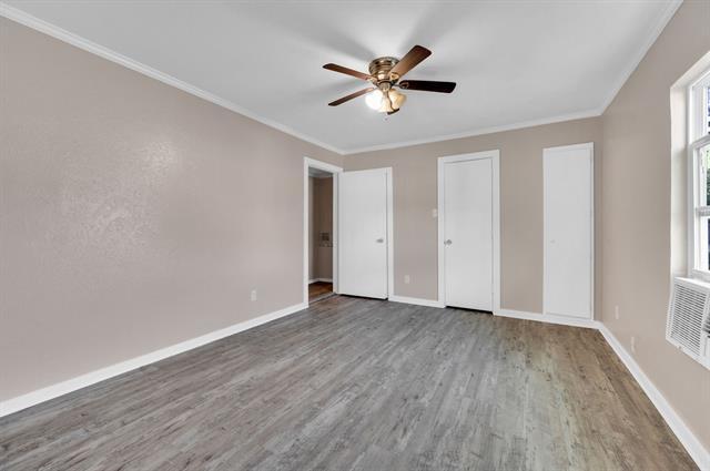 Photo - 416 E Avenue F