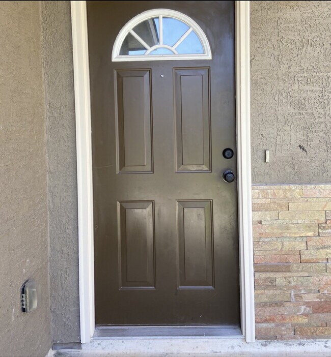 Photo - "Spacious 3-Bed Condo with Granite Countertops & 2.5 Baths in Prime San Antonio Location!" Unidad 1