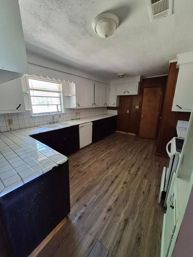 Photo - Orange Grove 3 Bedroom