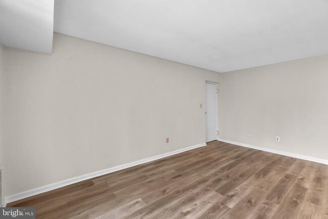 Photo - 3614 Court House Dr Unit 1C