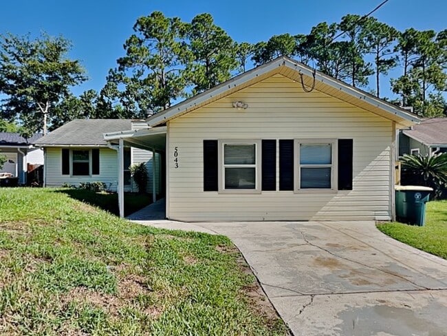Building Photo - 5043 Tan St Rental