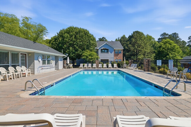 Photo - Mallard Cove Apartments