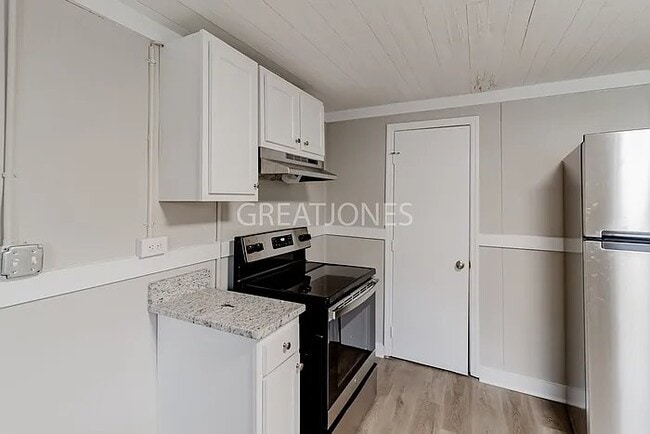 Photo - 225 Virginia Dr