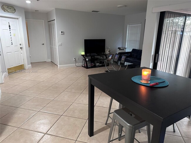Photo - 15205 SW 48th Terrace
