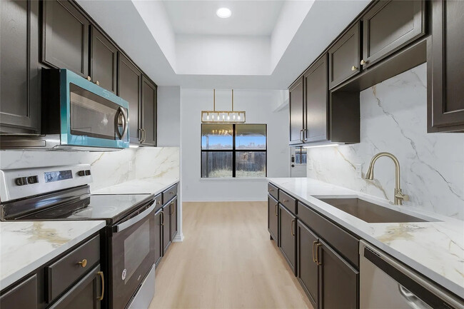 Photo - Room in Duplex on Gwendolyn Ln