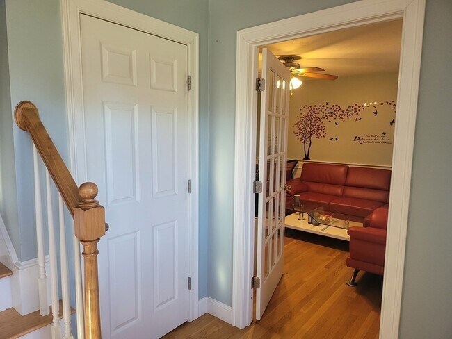 Photo - 77 Wampum St