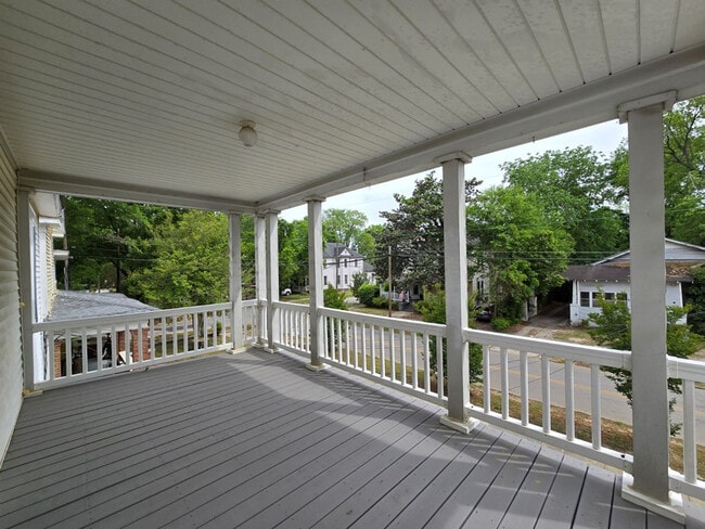 Photo - 403 W Hampton Ave