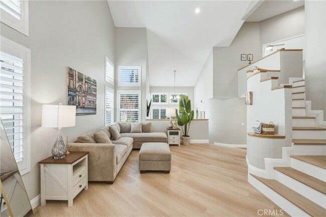 10227 Northridge Dr