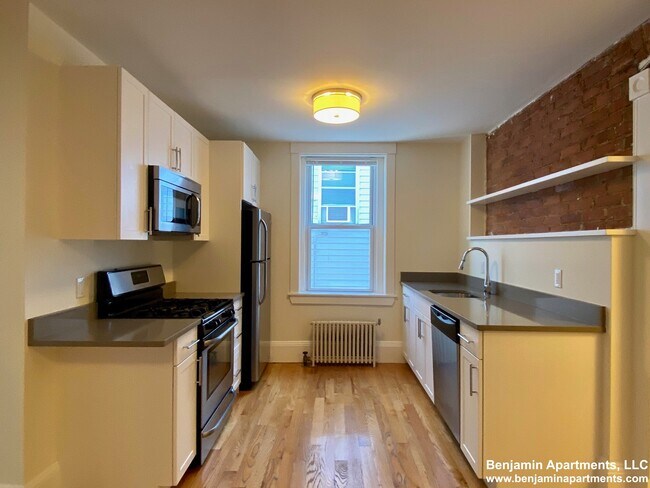 Photo - 86 Harvard Ave Unidad 20 Rental
