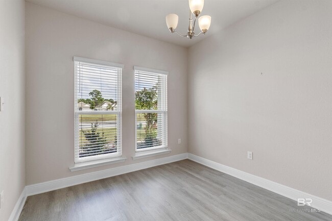 Photo - 3850 Borman Loop