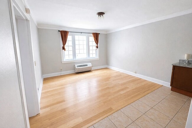 Photo - Oakland Apartments