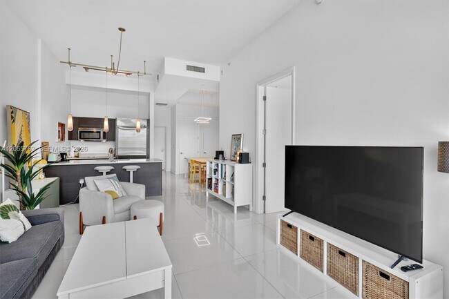 Photo - 500 Brickell Ave Unidad 1100