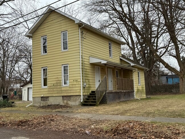 Building Photo - 512 Blackman St