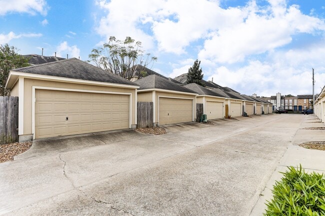 Photo - 8034 Grow Ln