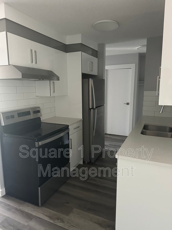 Photo - 9864-9884 84 Ave NW Unit 206