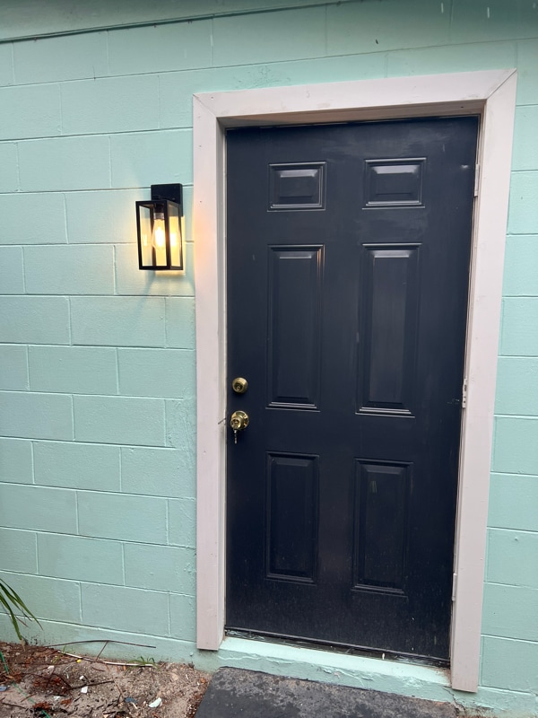 Photo - 805 Ridgefield Ave